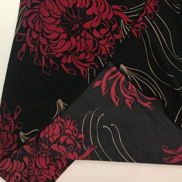 LE CHATEAU BLACK FLORAL DRESS XS - Picture 8 of 14